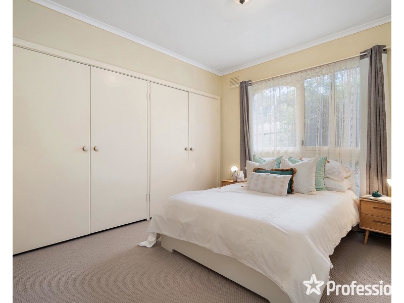 5 Lancaster Place, Chirnside Park VIC 3116