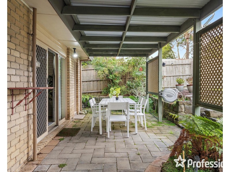 5 Lancaster Place, Chirnside Park VIC 3116