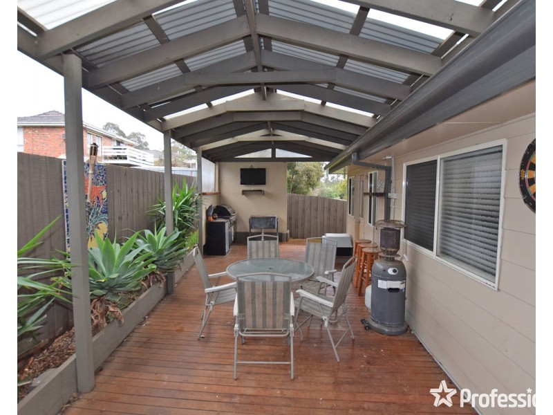 2/4 Thornton Court, Mooroolbark VIC 3138