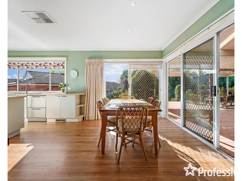 9 Harmony Close, Lilydale VIC 3140