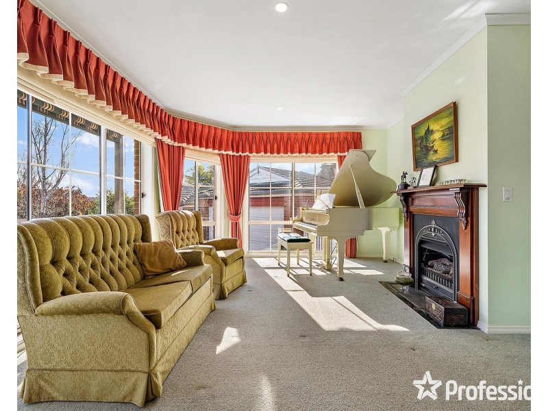 9 Harmony Close, Lilydale VIC 3140