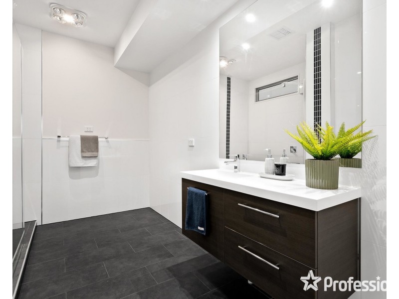 4 Doonside Drive, Lilydale VIC 3140
