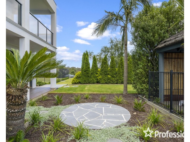 4 Doonside Drive, Lilydale VIC 3140