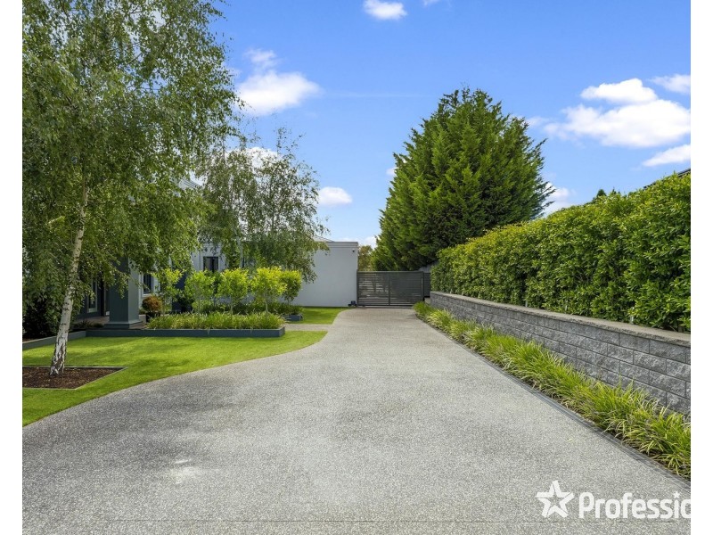 4 Doonside Drive, Lilydale VIC 3140