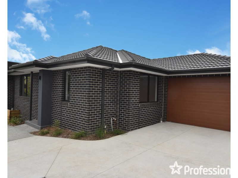 2/3 Glen Dhu Road, Kilsyth VIC 3137