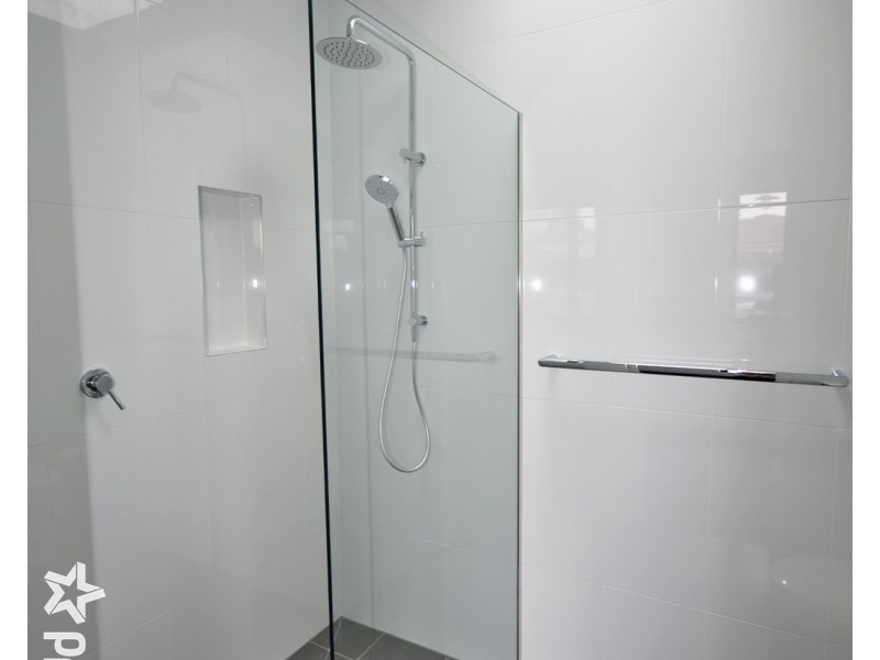 2/3 Glen Dhu Road, Kilsyth VIC 3137