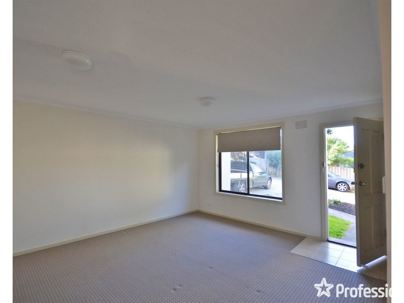 3/24 Mt Dandenong Road, Ringwood East VIC 3135