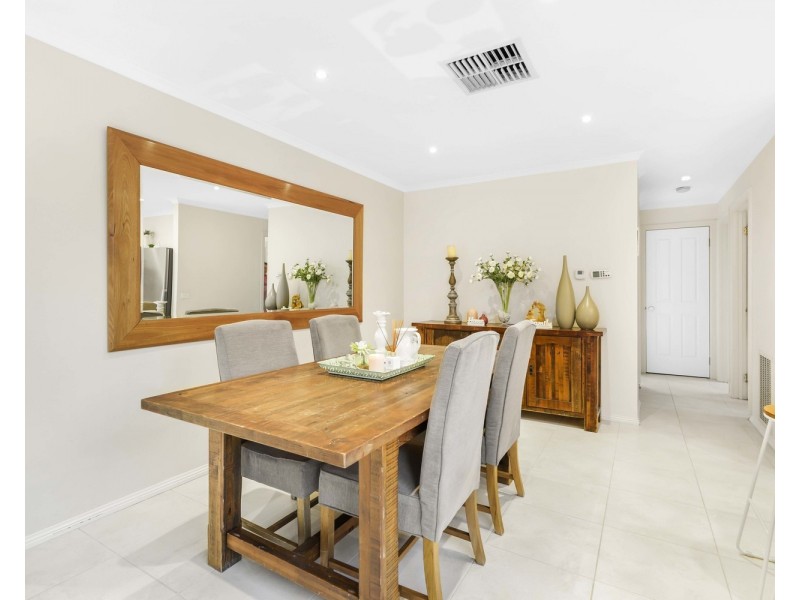 1/16 Mirabel Avenue, Ringwood East VIC 3135