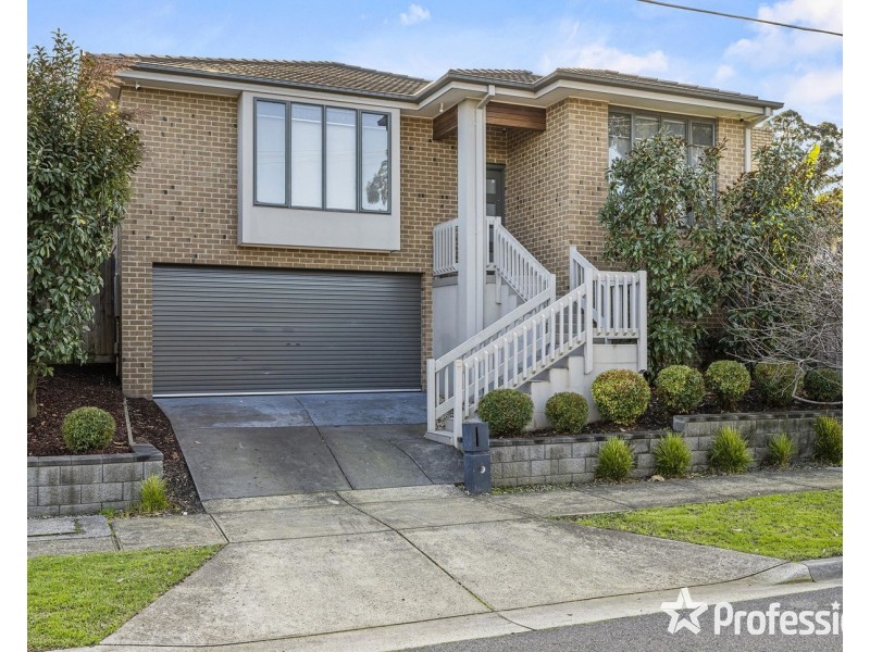 2 Kalimna Street, Mooroolbark VIC 3138