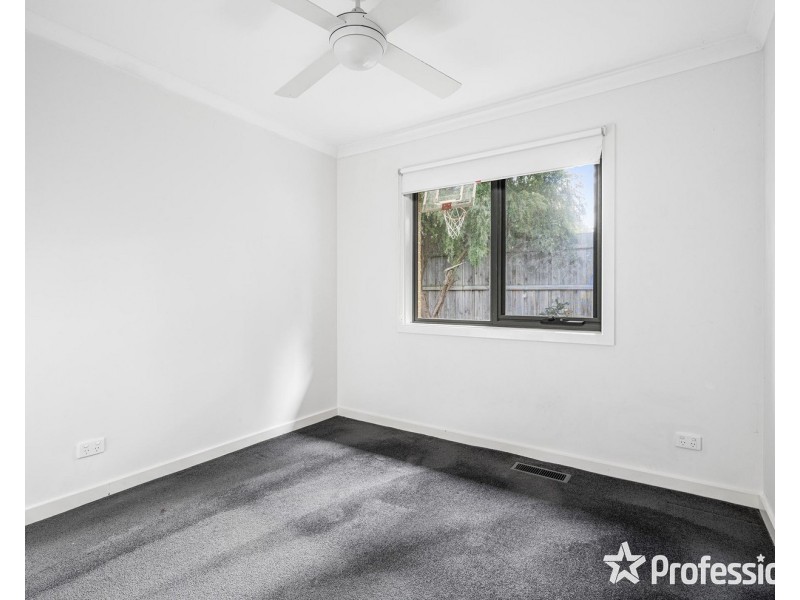 2 Kalimna Street, Mooroolbark VIC 3138