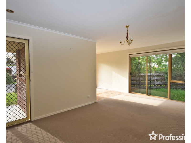 1/98 Sherlock Road, Mooroolbark VIC 3138