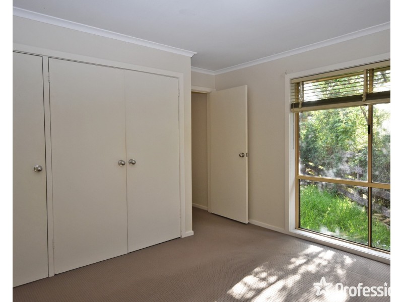 1/98 Sherlock Road, Mooroolbark VIC 3138