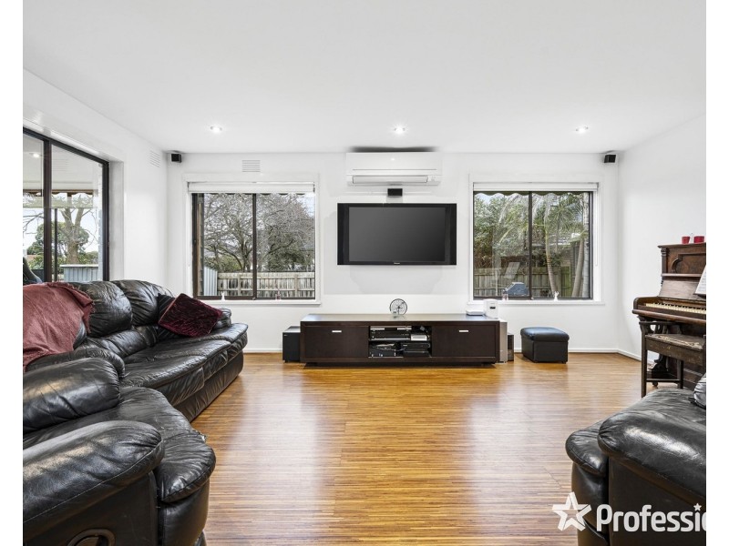 9 Kadina Court, Mooroolbark VIC 3138