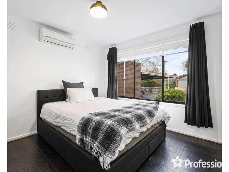 9 Kadina Court, Mooroolbark VIC 3138