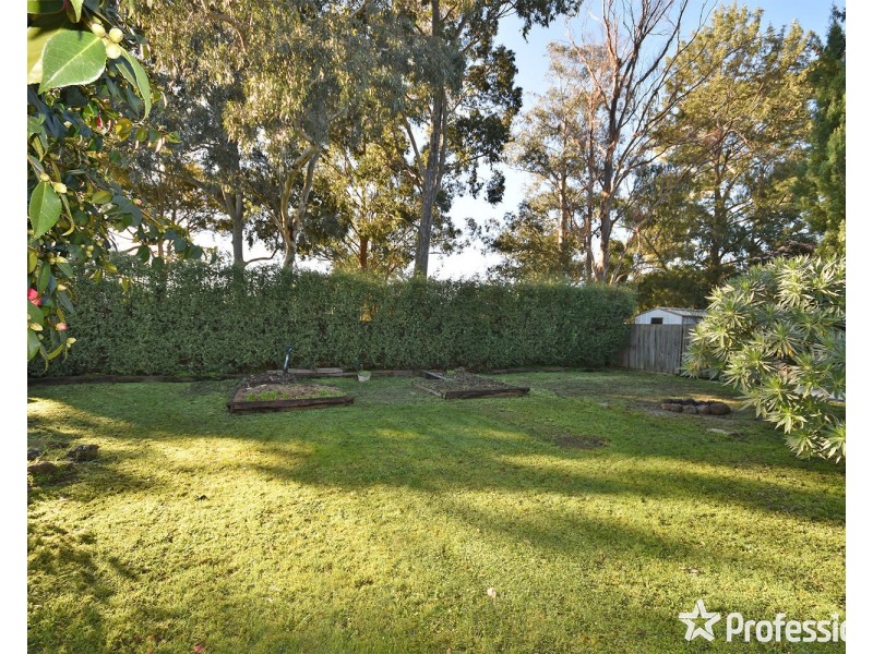 30 Binbrook Drive, Croydon VIC 3136