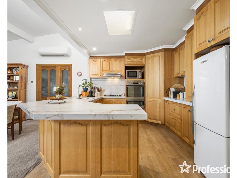 24 North Avenue, Mount Evelyn VIC 3796