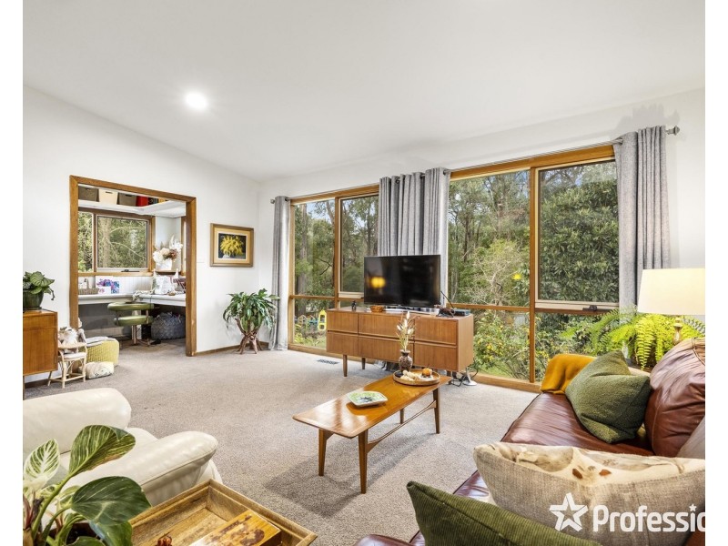 24 North Avenue, Mount Evelyn VIC 3796