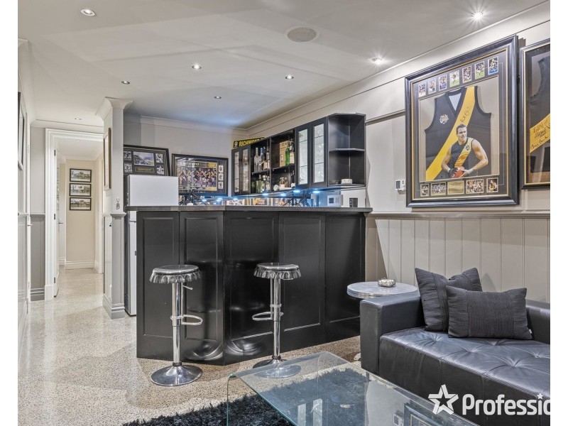 63 Bellbird Drive, Lilydale VIC 3140