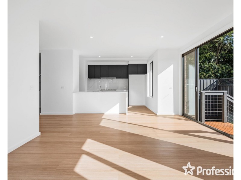 3/14 Ricky Court, Mooroolbark VIC 3138