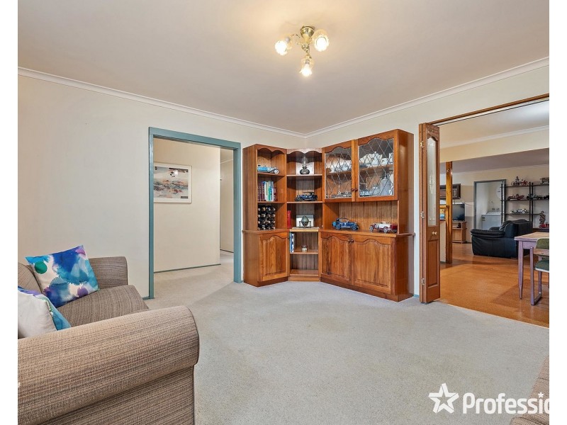 46 Lancaster Road, Mooroolbark VIC 3138