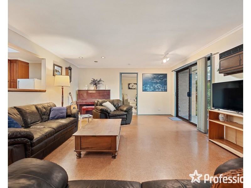 46 Lancaster Road, Mooroolbark VIC 3138