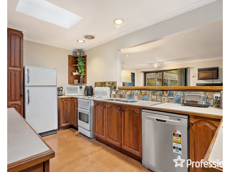 46 Lancaster Road, Mooroolbark VIC 3138
