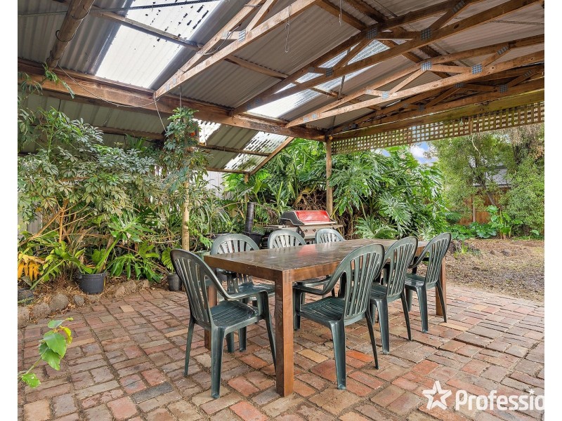 46 Lancaster Road, Mooroolbark VIC 3138