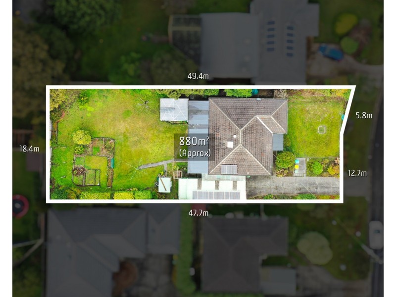 10 Saxon Drive, Mooroolbark VIC 3138