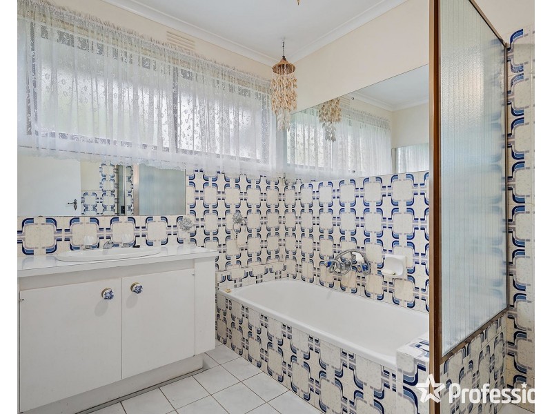 24 Wilsons Lane, Lilydale VIC 3140