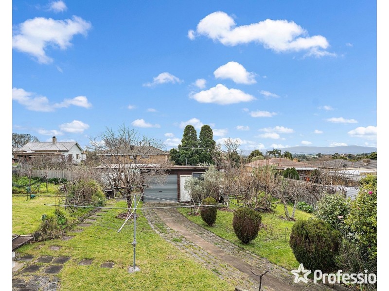 24 Wilsons Lane, Lilydale VIC 3140