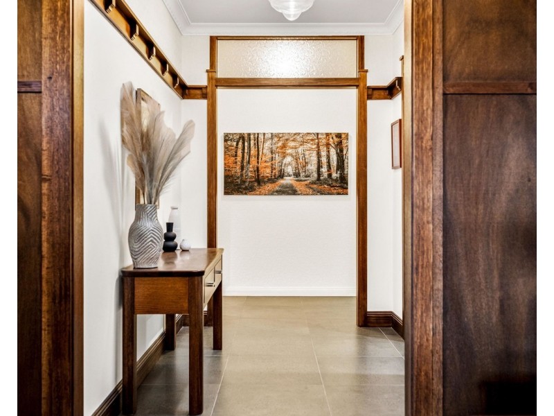 16 Charles Road, Lilydale VIC 3140