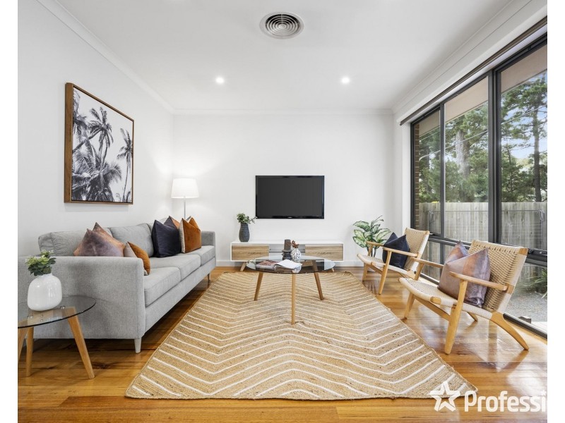 2 Skye Close, Kilsyth VIC 3137