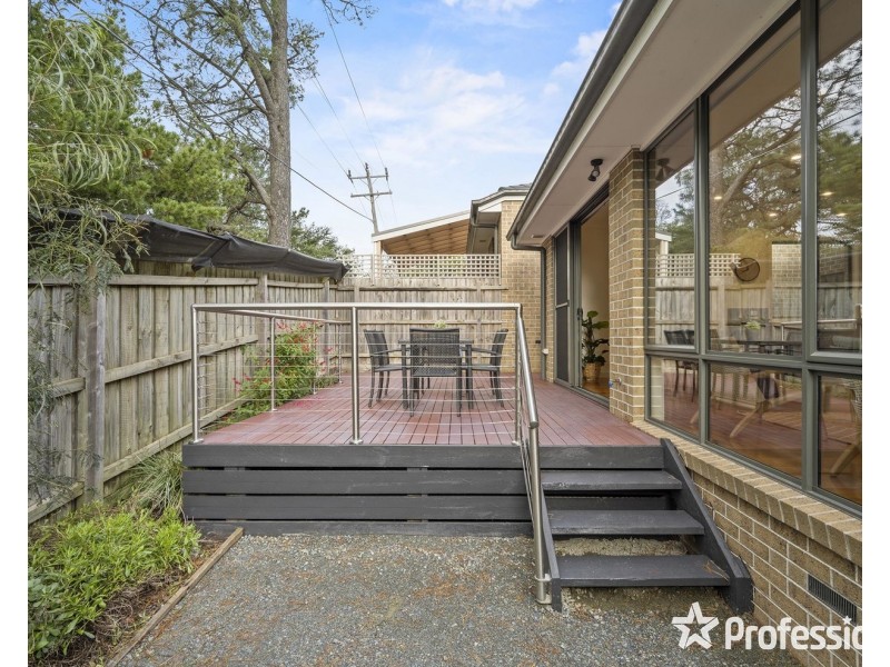 2 Skye Close, Kilsyth VIC 3137