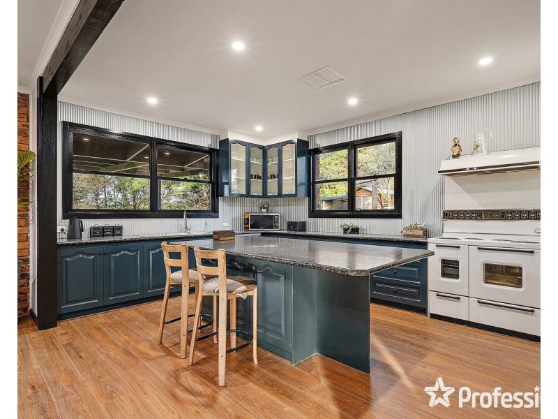 631 Victoria Road, Gruyere VIC 3770