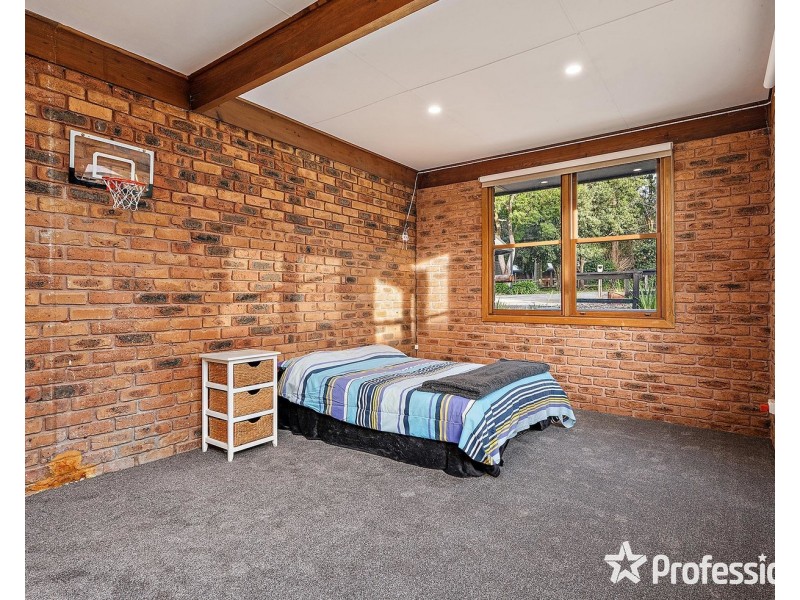 631 Victoria Road, Gruyere VIC 3770