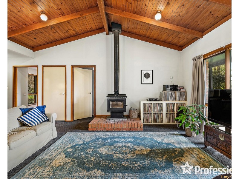 631 Victoria Road, Gruyere VIC 3770