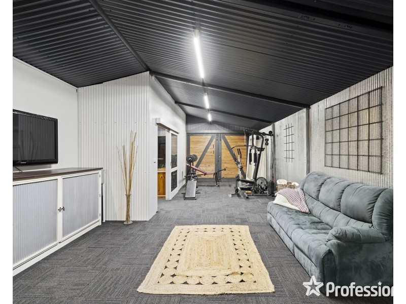 631 Victoria Road, Gruyere VIC 3770