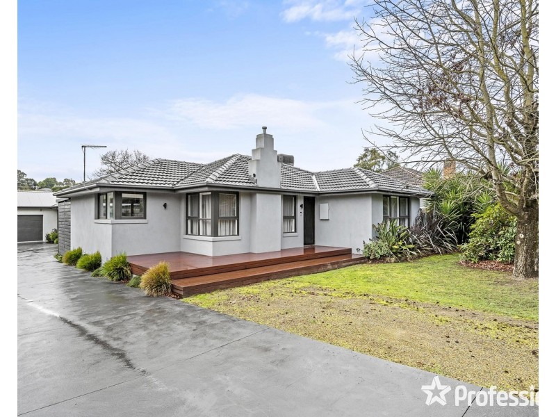 39 Dryden Concourse, Mooroolbark VIC 3138
