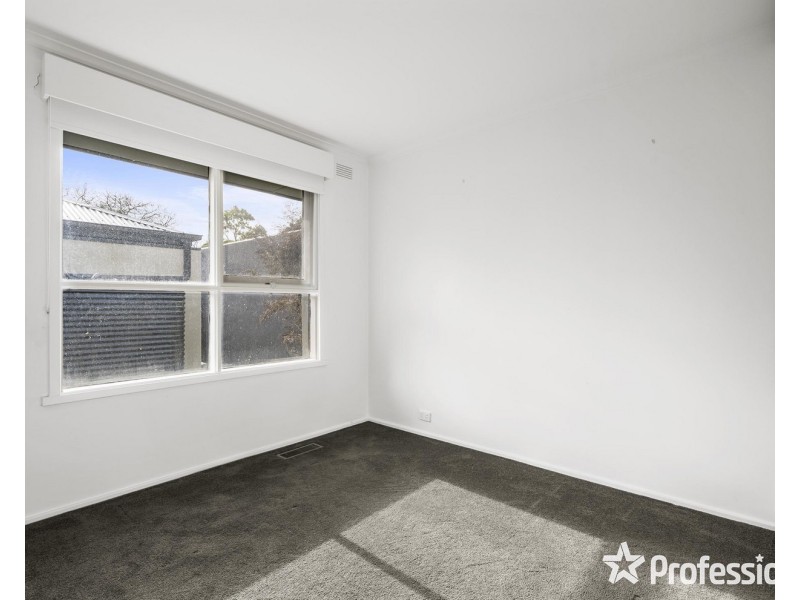 39 Dryden Concourse, Mooroolbark VIC 3138