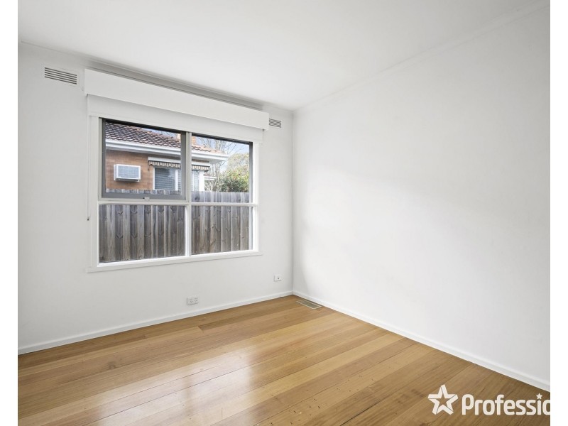 39 Dryden Concourse, Mooroolbark VIC 3138