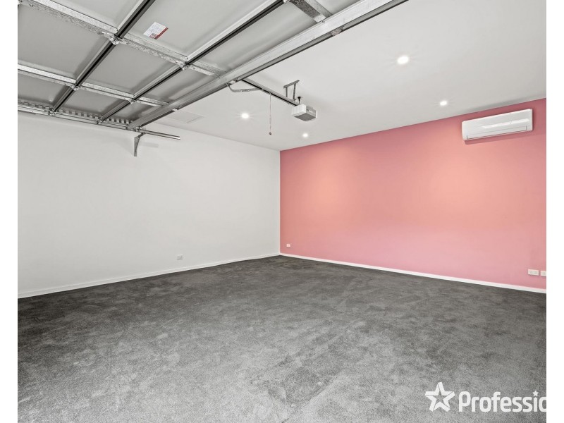 39 Dryden Concourse, Mooroolbark VIC 3138