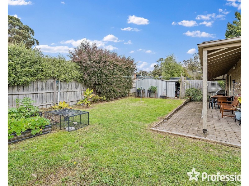 13 Glenwright Avenue, Woori Yallock VIC 3139
