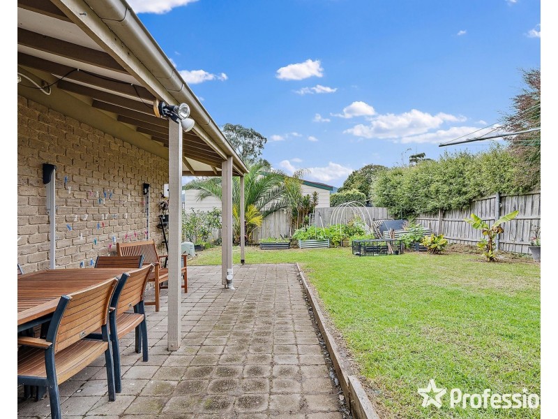 13 Glenwright Avenue, Woori Yallock VIC 3139
