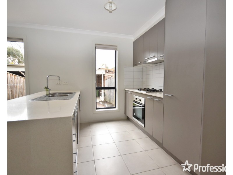 157 Spriggs Drive, Croydon VIC 3136