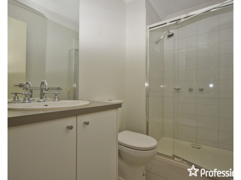 157 Spriggs Drive, Croydon VIC 3136
