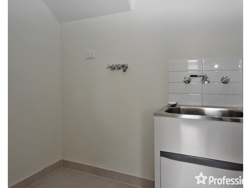 157 Spriggs Drive, Croydon VIC 3136