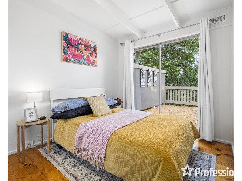 29 Commercial Road, Mount Evelyn VIC 3796