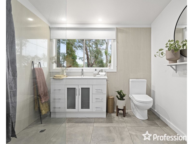 29 Commercial Road, Mount Evelyn VIC 3796