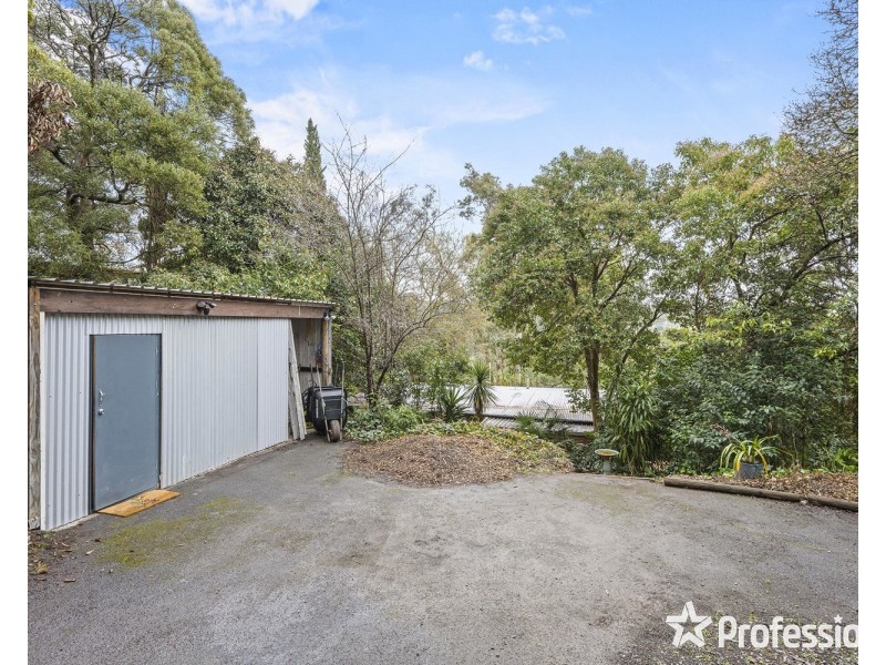 29 Commercial Road, Mount Evelyn VIC 3796