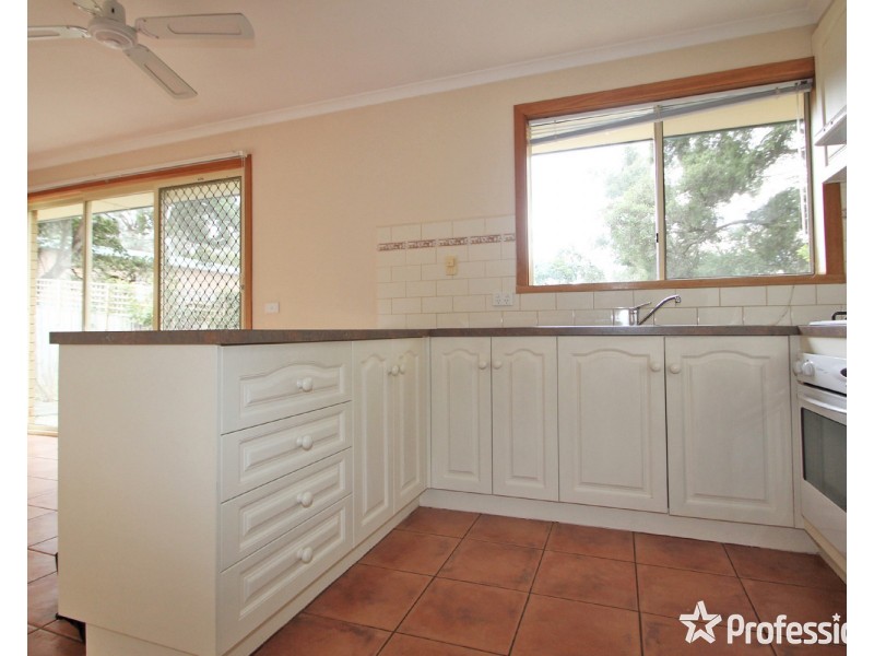 2/6 Ray Street, Croydon VIC 3136